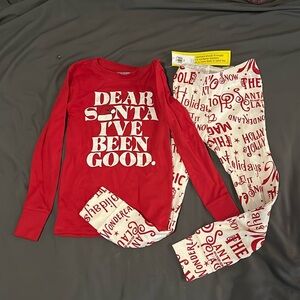 Old Navy kids’ Christmas pajama set